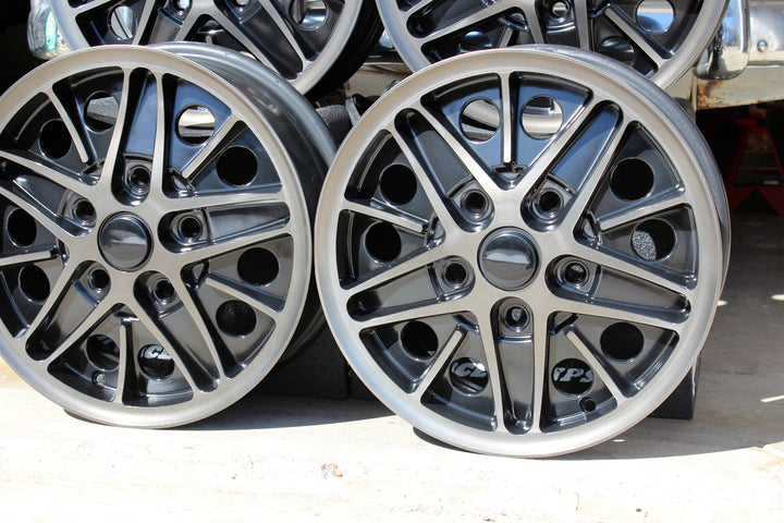 AVW Magnesium Finish Cosmo VW Wheels