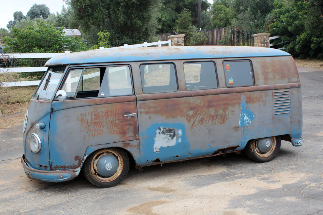 1957 Model Kombi Bus