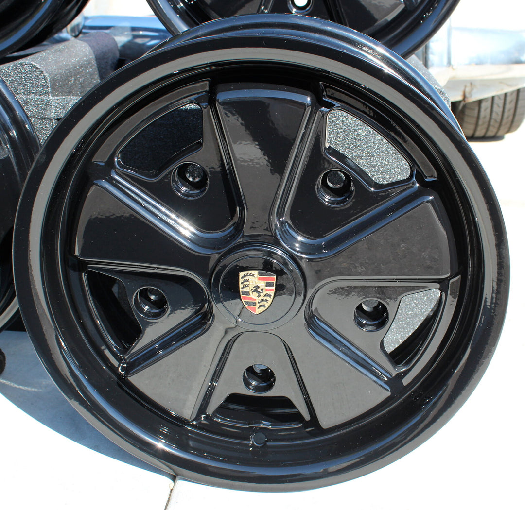 AVW 5x205 Piano Gloss Black VW Fuchs Wheelset