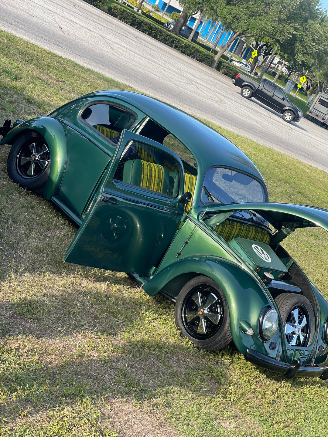Black Lip Chrome and Detailed 5x205 Fuchs Wheels